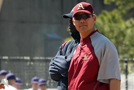 Iwasaki resigns as Austin College head baseball coach