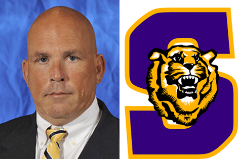 Sewanee Hires Veteran Coach to lead Men's Golf; Football Offensive Line