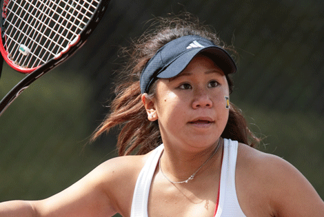 Fourth-ranked Chicago Tops DePauw Tigers in NCAA Third-Round Women's Tennis Match