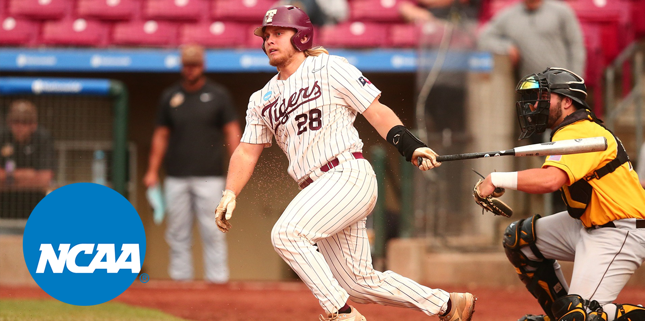 No. 15 Trinity Rallies to Defeat Baldwin Wallace in NCAA III World Series