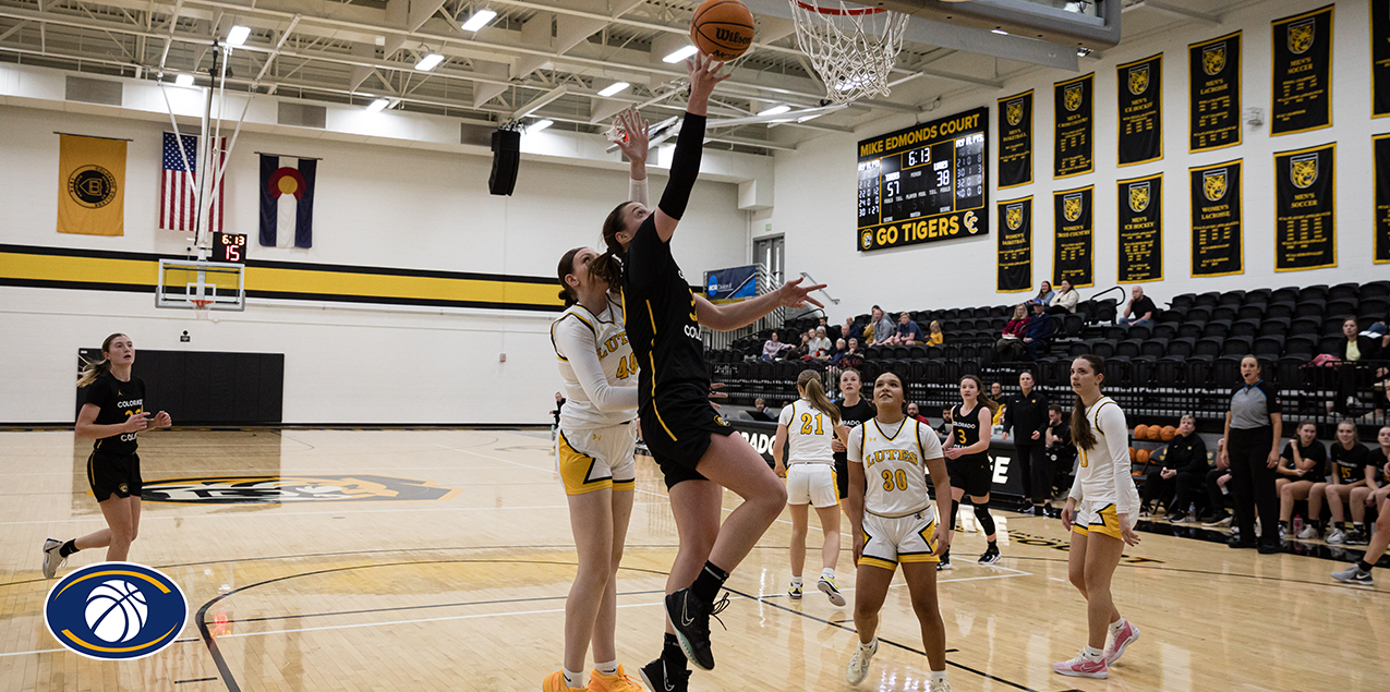 Zoë Tomlinson, Colorado College, Player of the Week (Week 4)