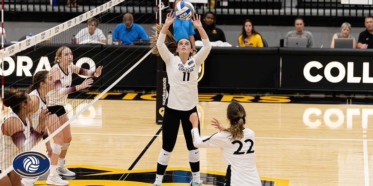 Annie Steger, Colorado College, Setter of the Week (Week 5)